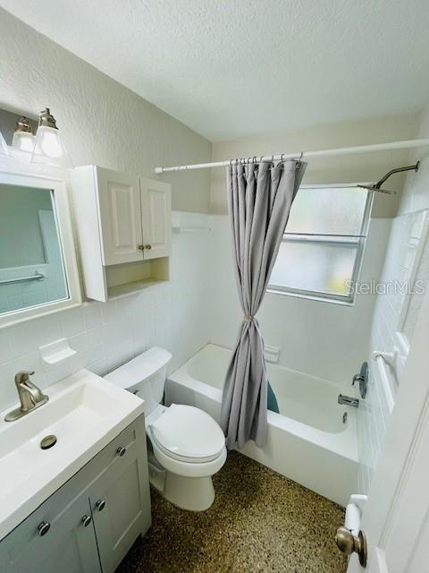 PALMS OF BEACH PARK A CONDOMIN - Residential Lease