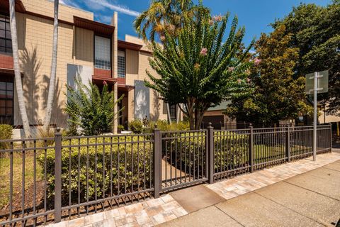 707 HIGHLAND STREET N ST PETERSBURG FL 33701