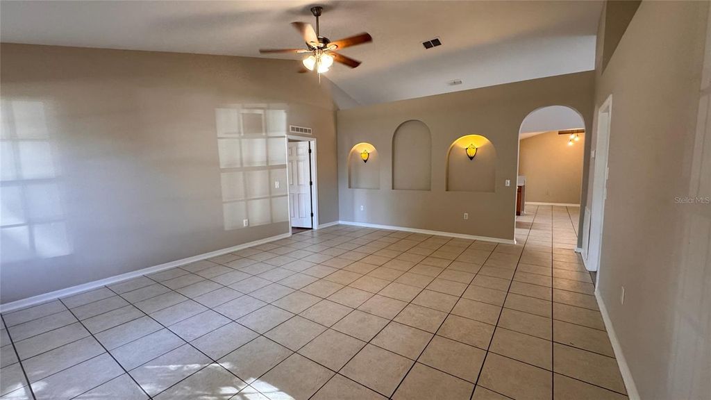 Photo of 2621 Palmetto Ridge Circle, Apopka, FL 32712 (MLS # O6367406)