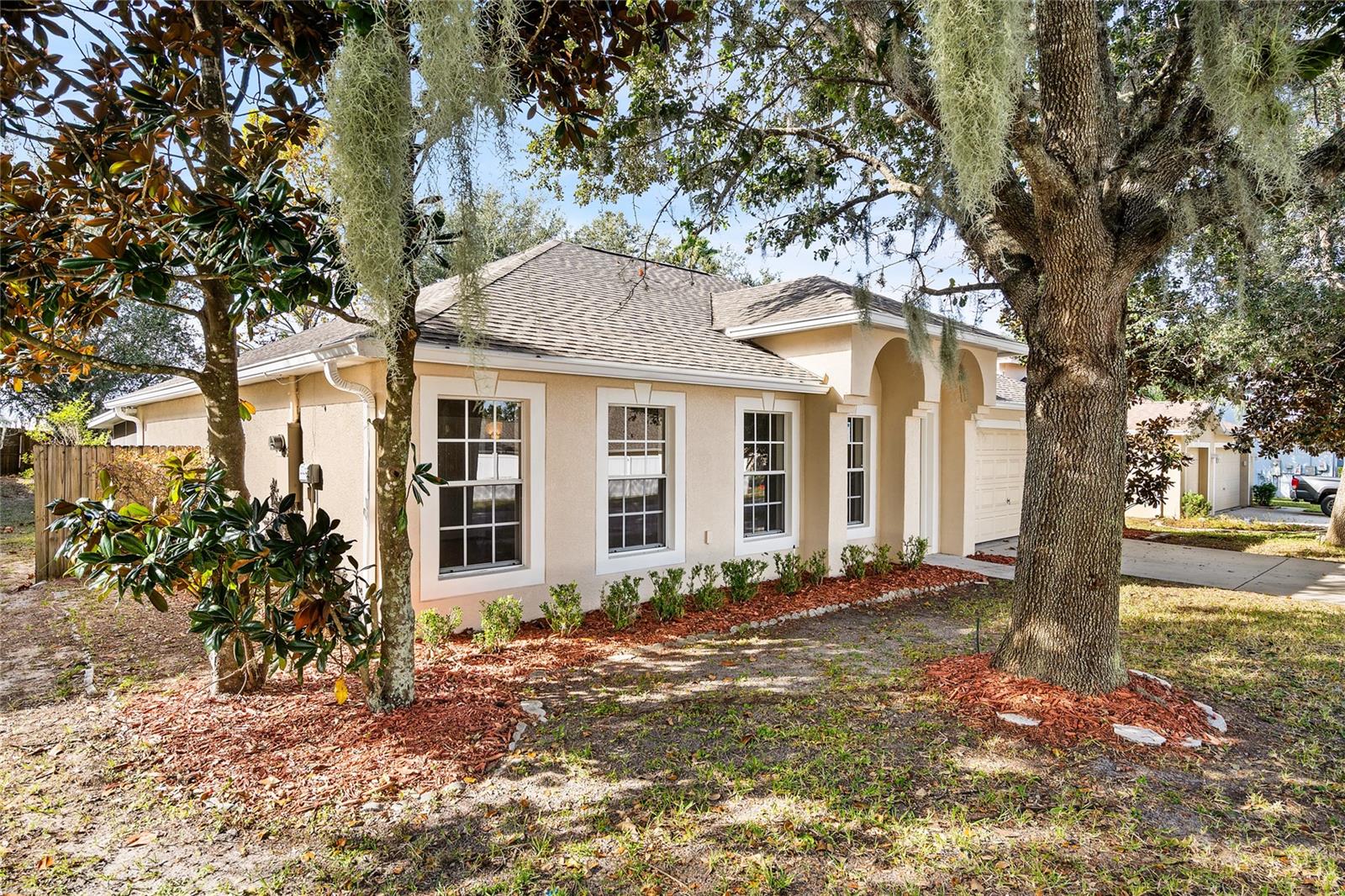 2621 PALMETTO RIDGE CIRCLE