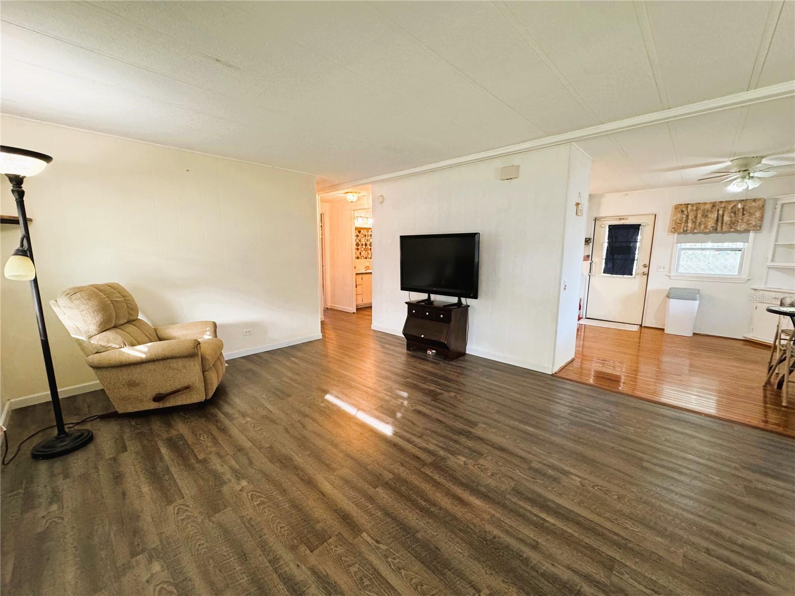 HAWTHORNE AT LEESBURG A COOP - Residential