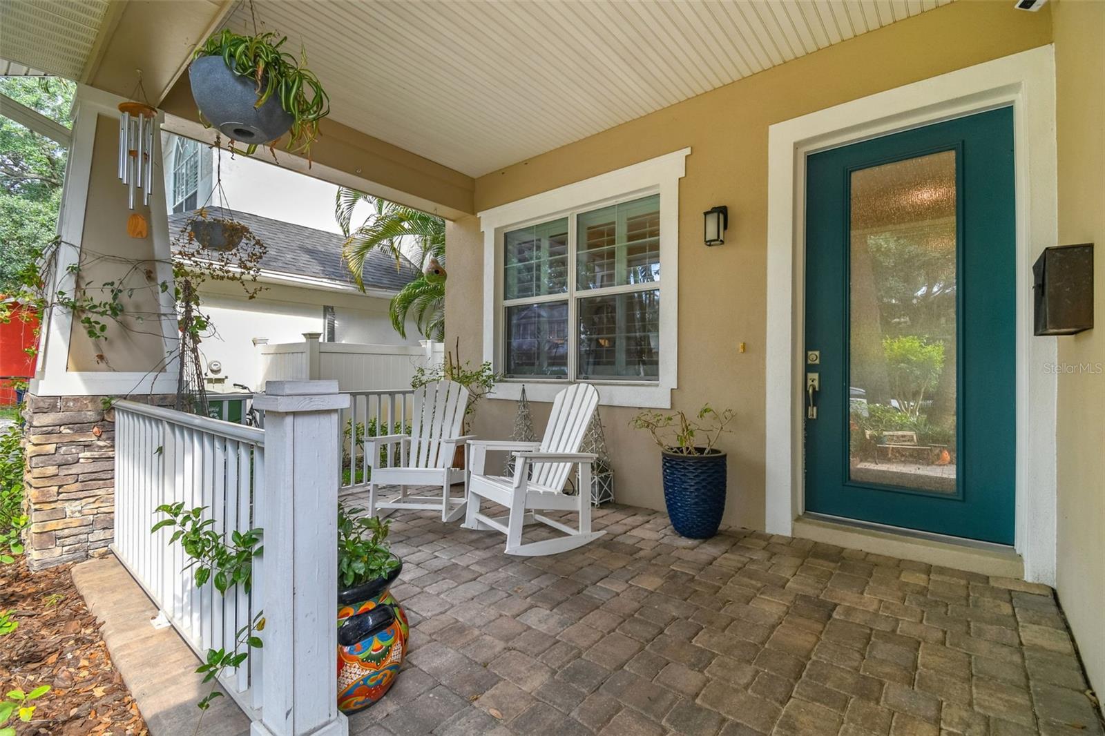 3109 W GRANADA STREET
