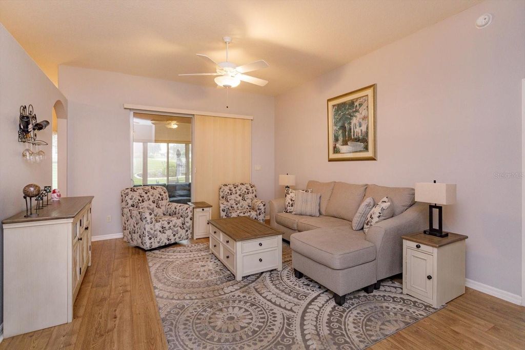 Photo of 5036 Sawgrass Lake Circle, Leesburg, FL 34748 (MLS # G5102886)