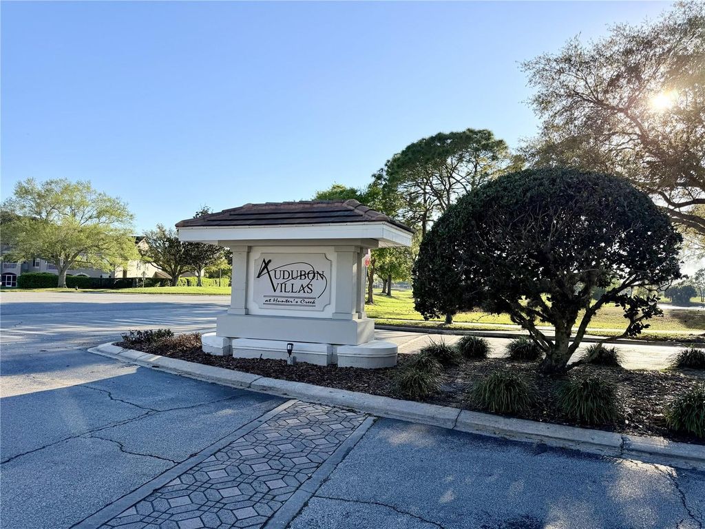 Photo of 13839 Fairway Island Drive #1124, Orlando, FL 32837 (MLS # O6393482)