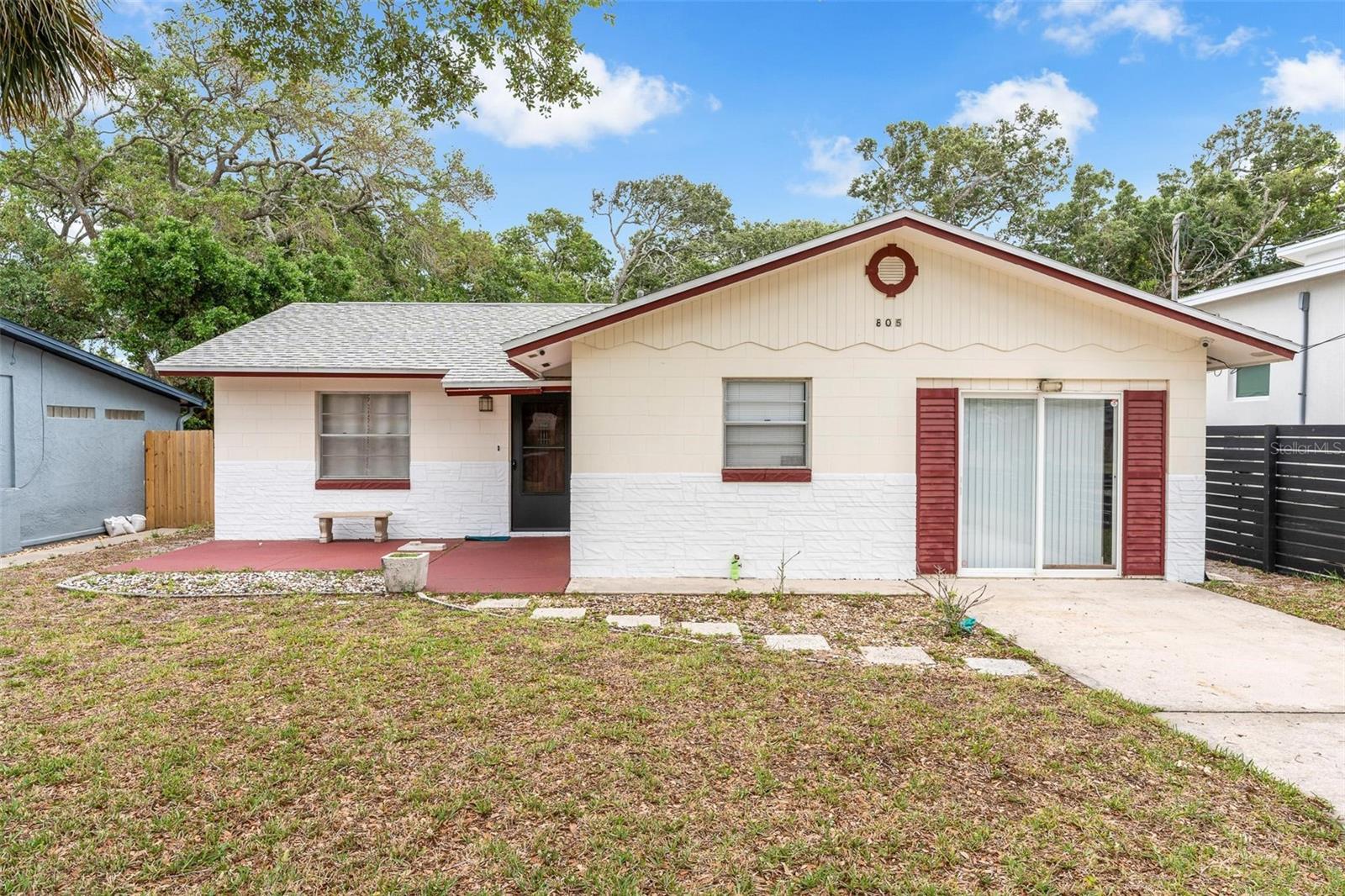 NEW SMYRNA BEACH - Residential