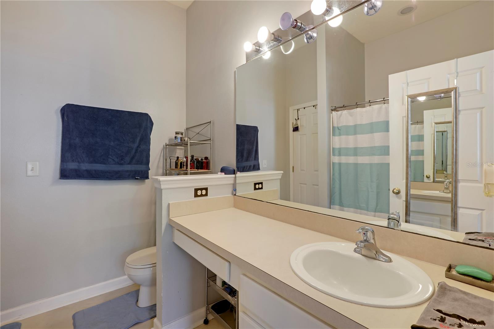 CAMBRIDGE/OAKLEAF PLANTATION - Residential