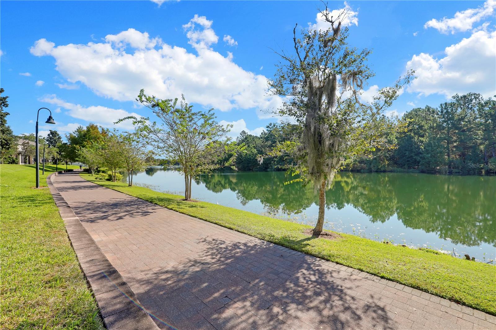 CAMBRIDGE/OAKLEAF PLANTATION - Residential
