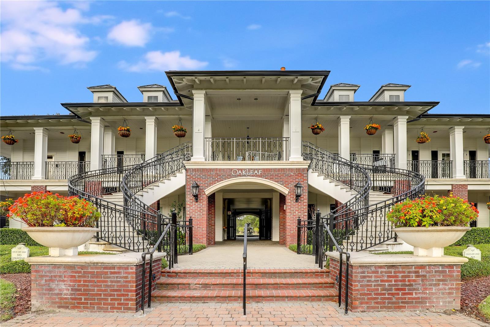 CAMBRIDGE/OAKLEAF PLANTATION - Residential