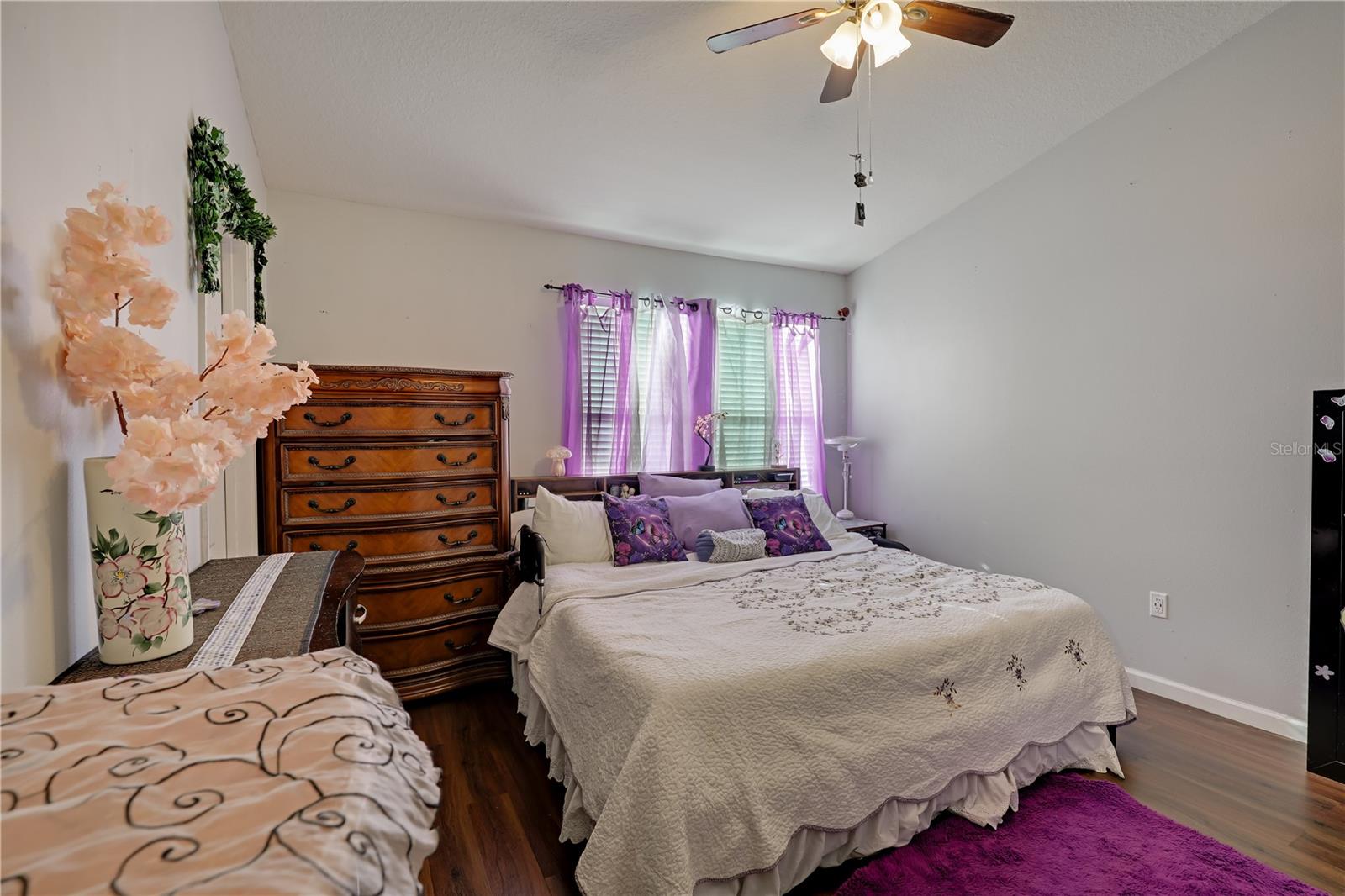 CAMBRIDGE/OAKLEAF PLANTATION - Residential