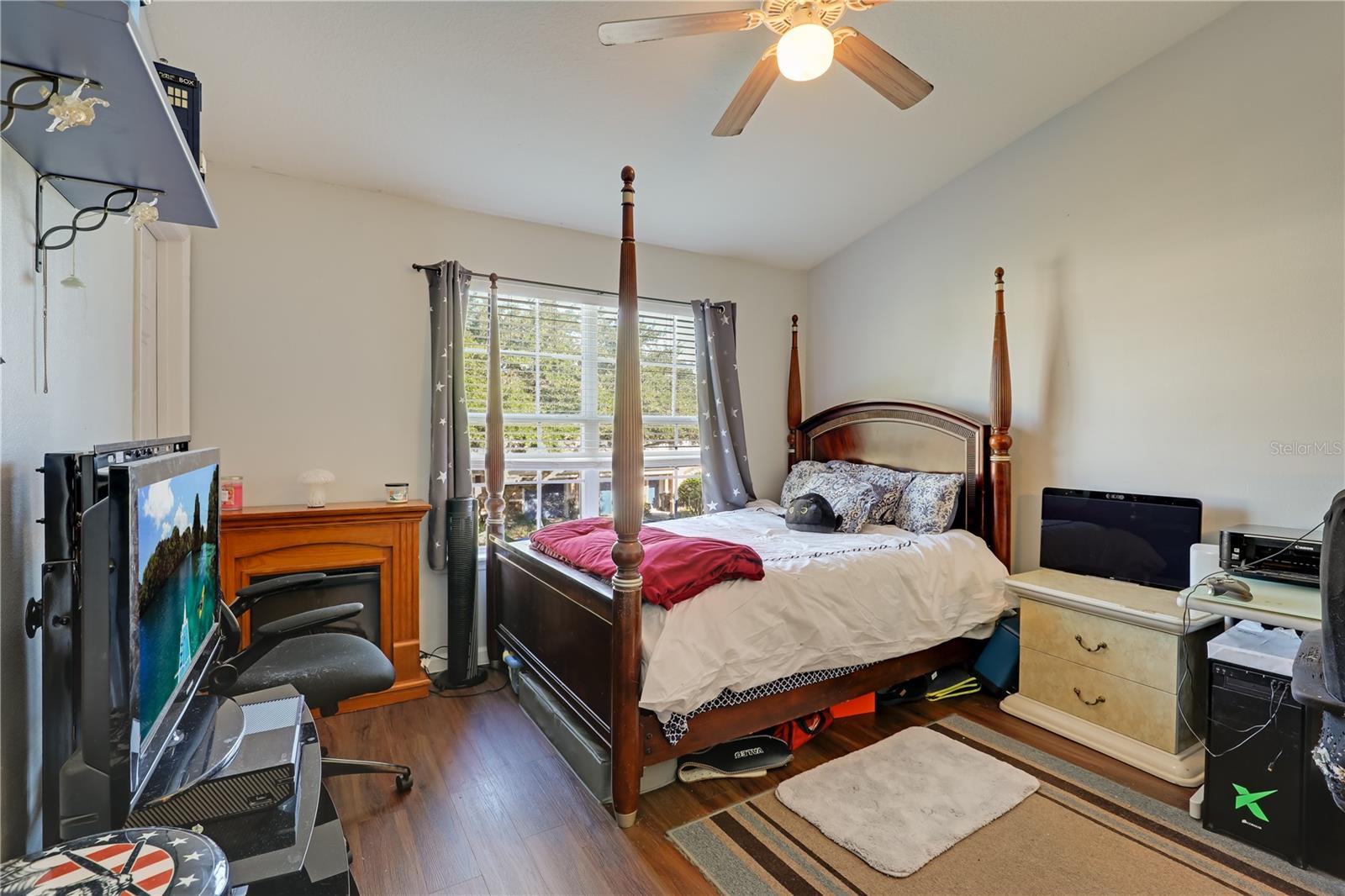 CAMBRIDGE/OAKLEAF PLANTATION - Residential