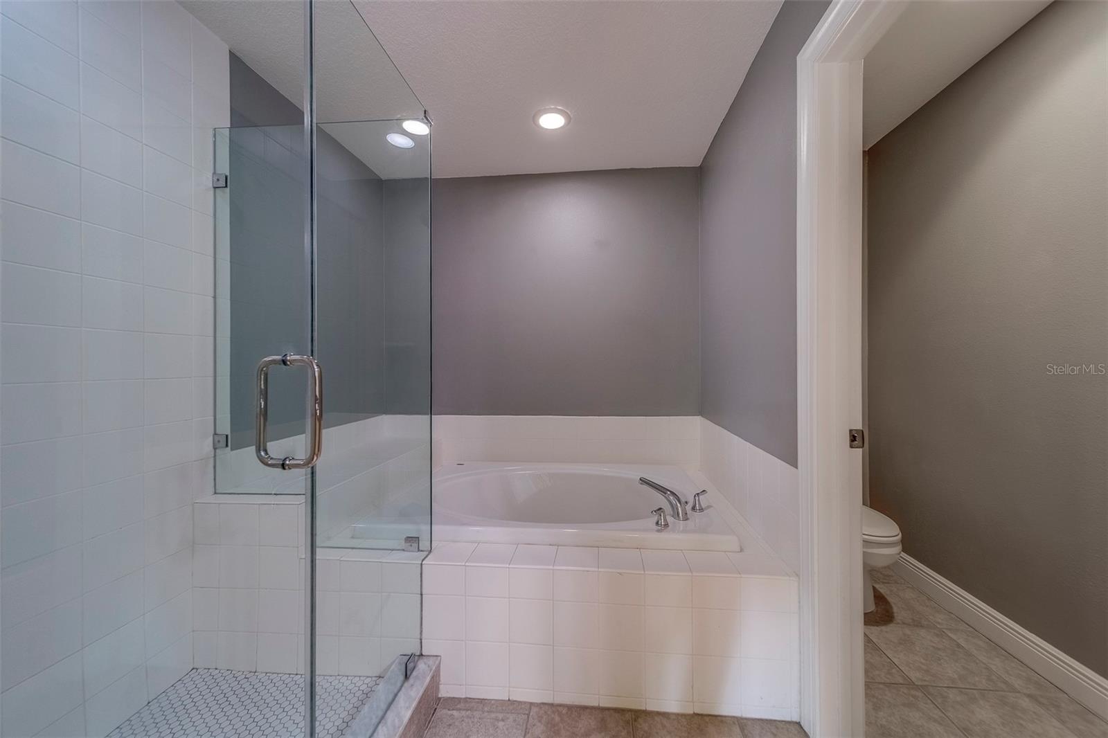 VILLAS OF CARILLON - Residential Lease