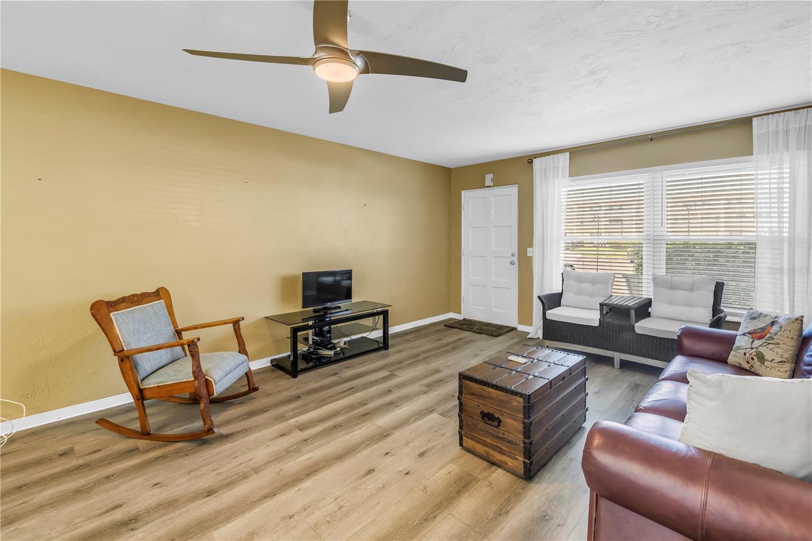 2452 BRAZILIA DRIVE 18