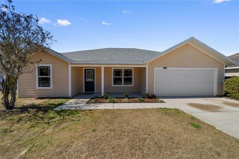 Photo of 15426 NW 136th Terrace, Alachua, FL 32615 (MLS # GC538173)