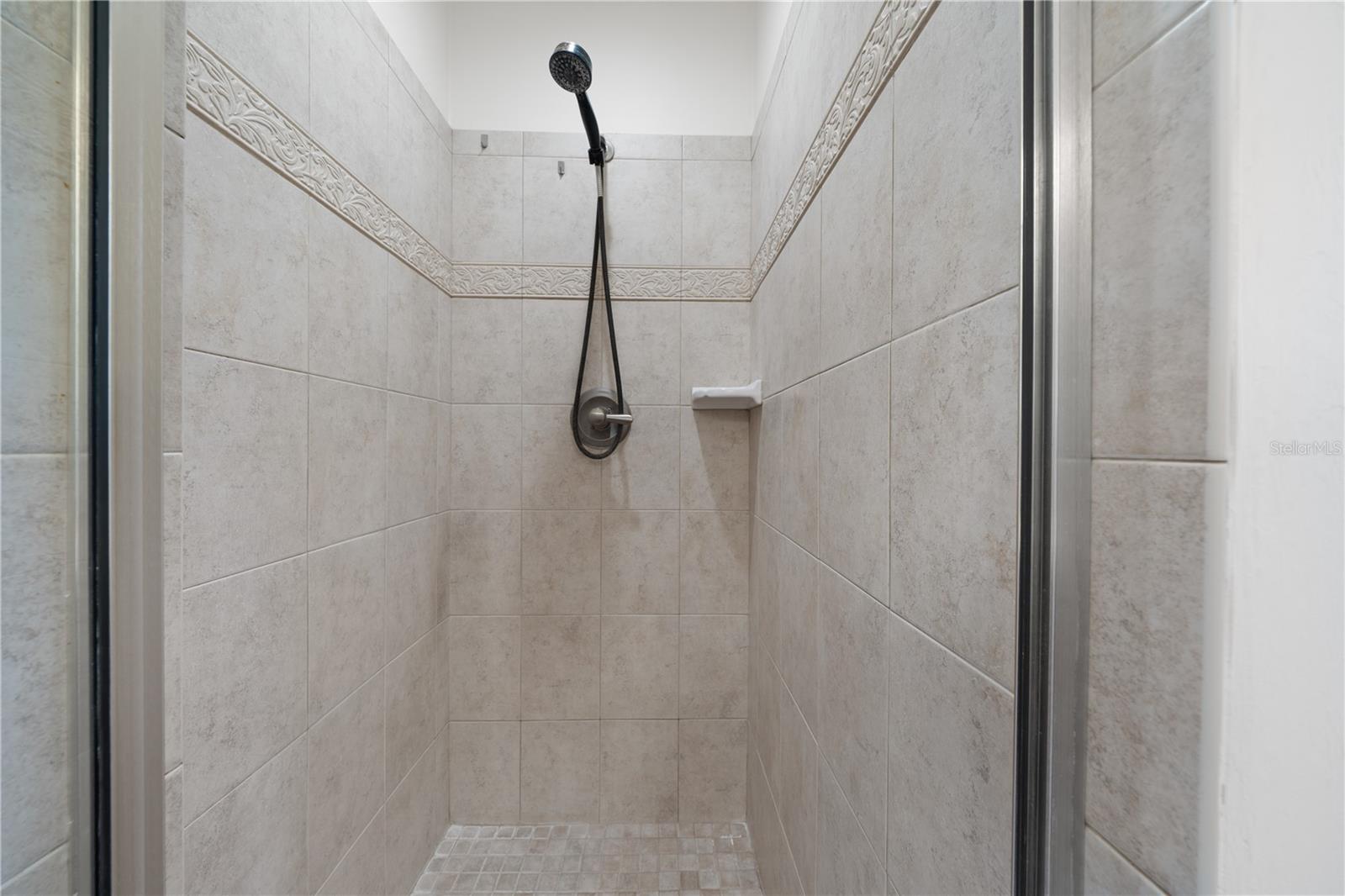 KINGSLAND - Residential