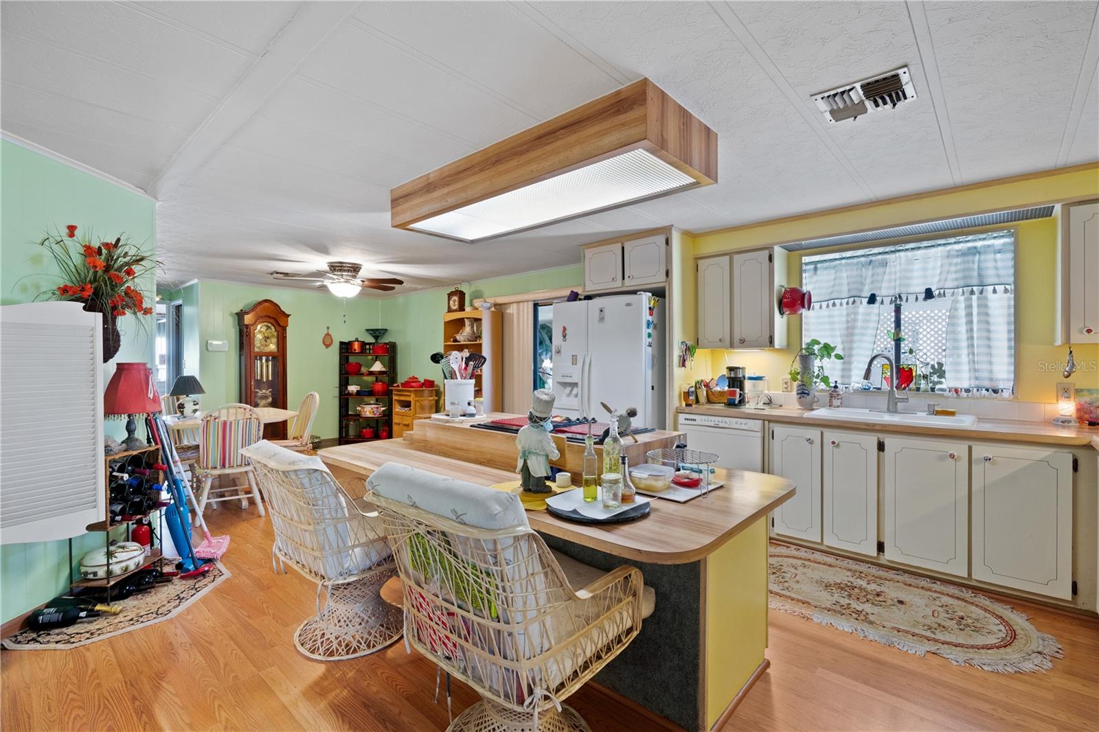 9790 66TH STREET N 130