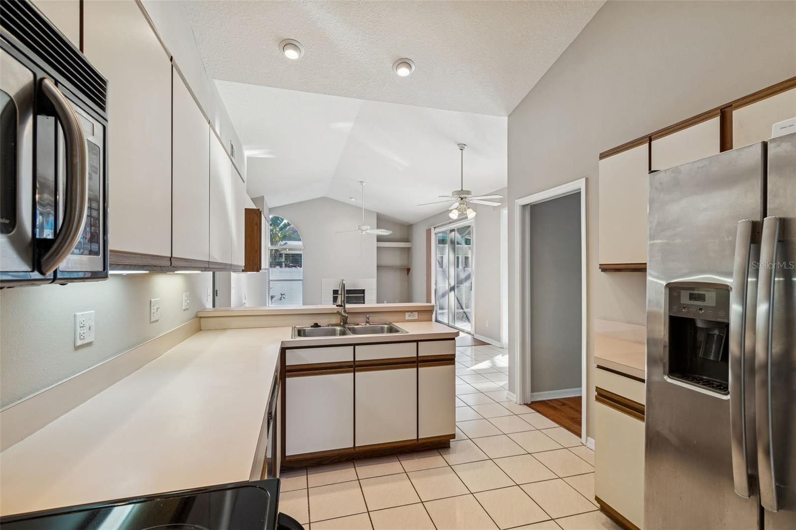 FOREST RIDGE PH ONE - Residential