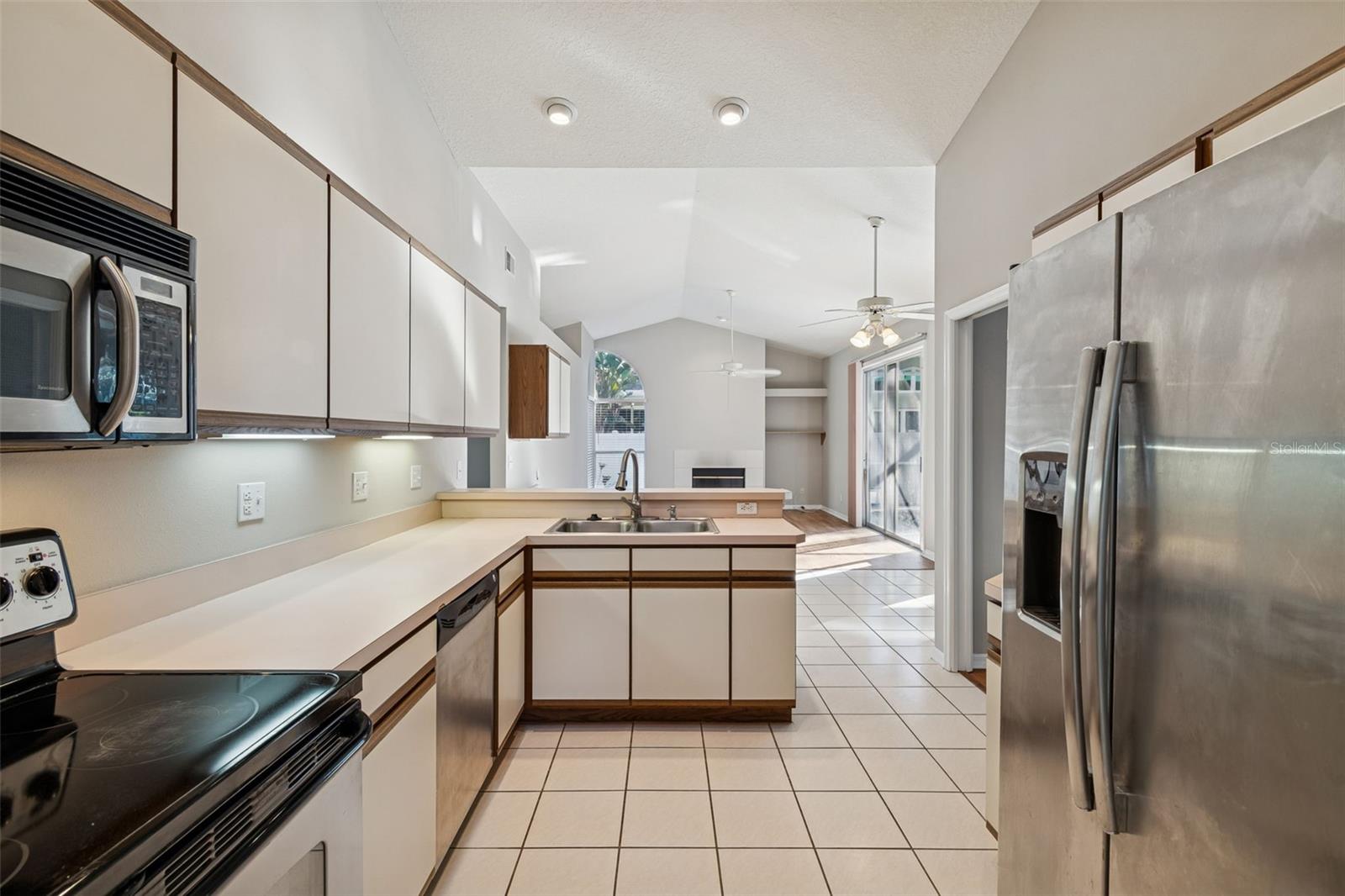 FOREST RIDGE PH ONE - Residential