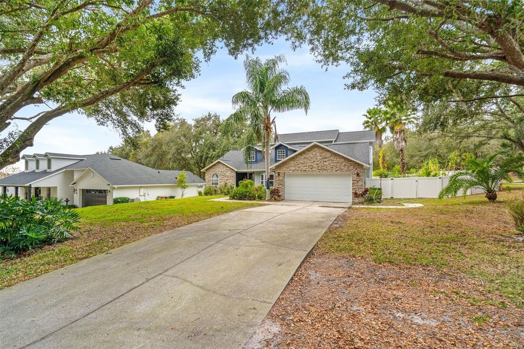 Photo of 10312 Carlson Circle, Clermont, FL 34711 (MLS # O6411275)