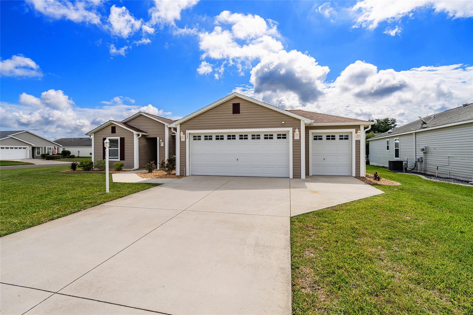 2446 HOPESPRING LOOP