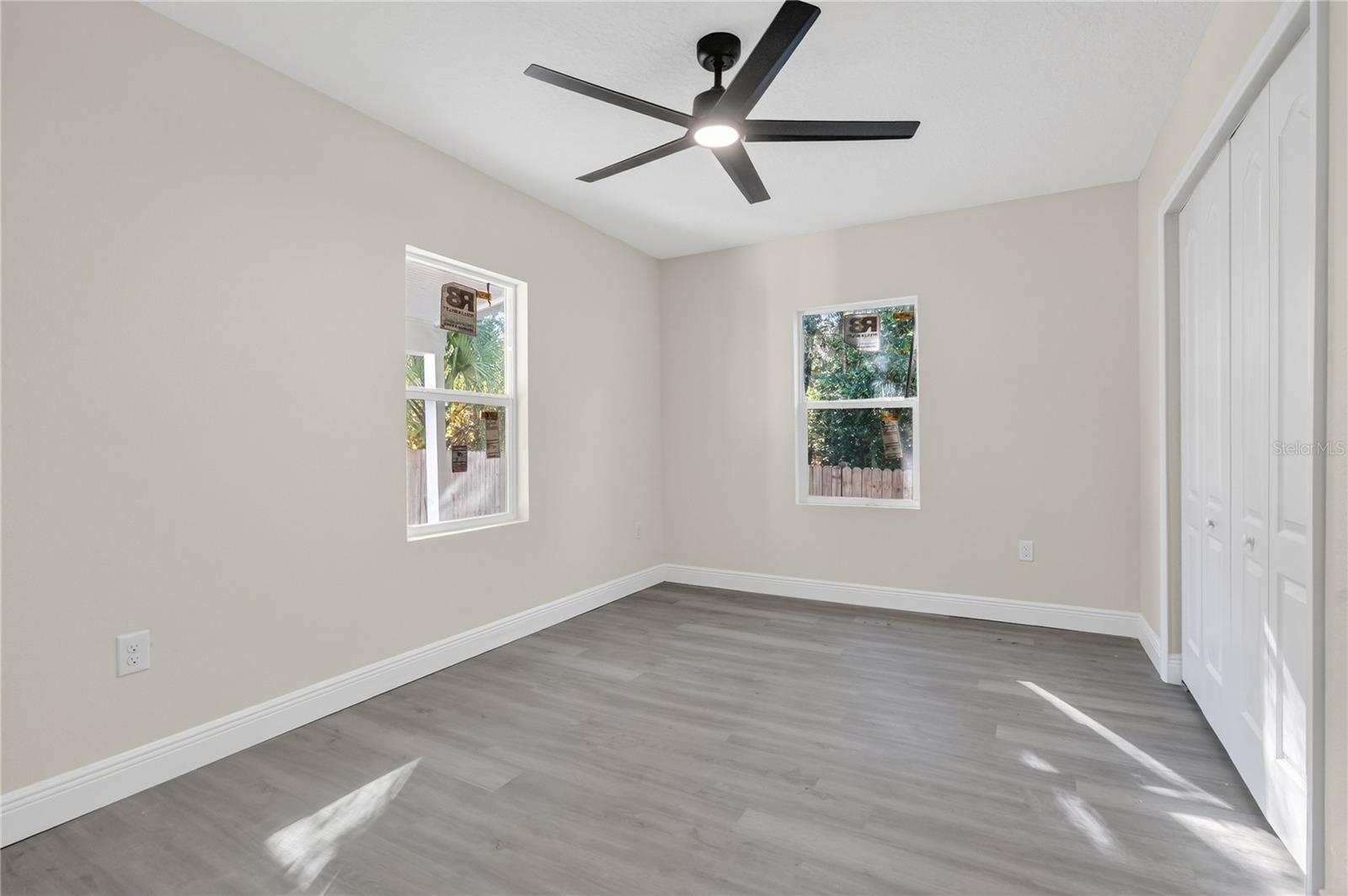 PINE LAKES SOUTH - Residential