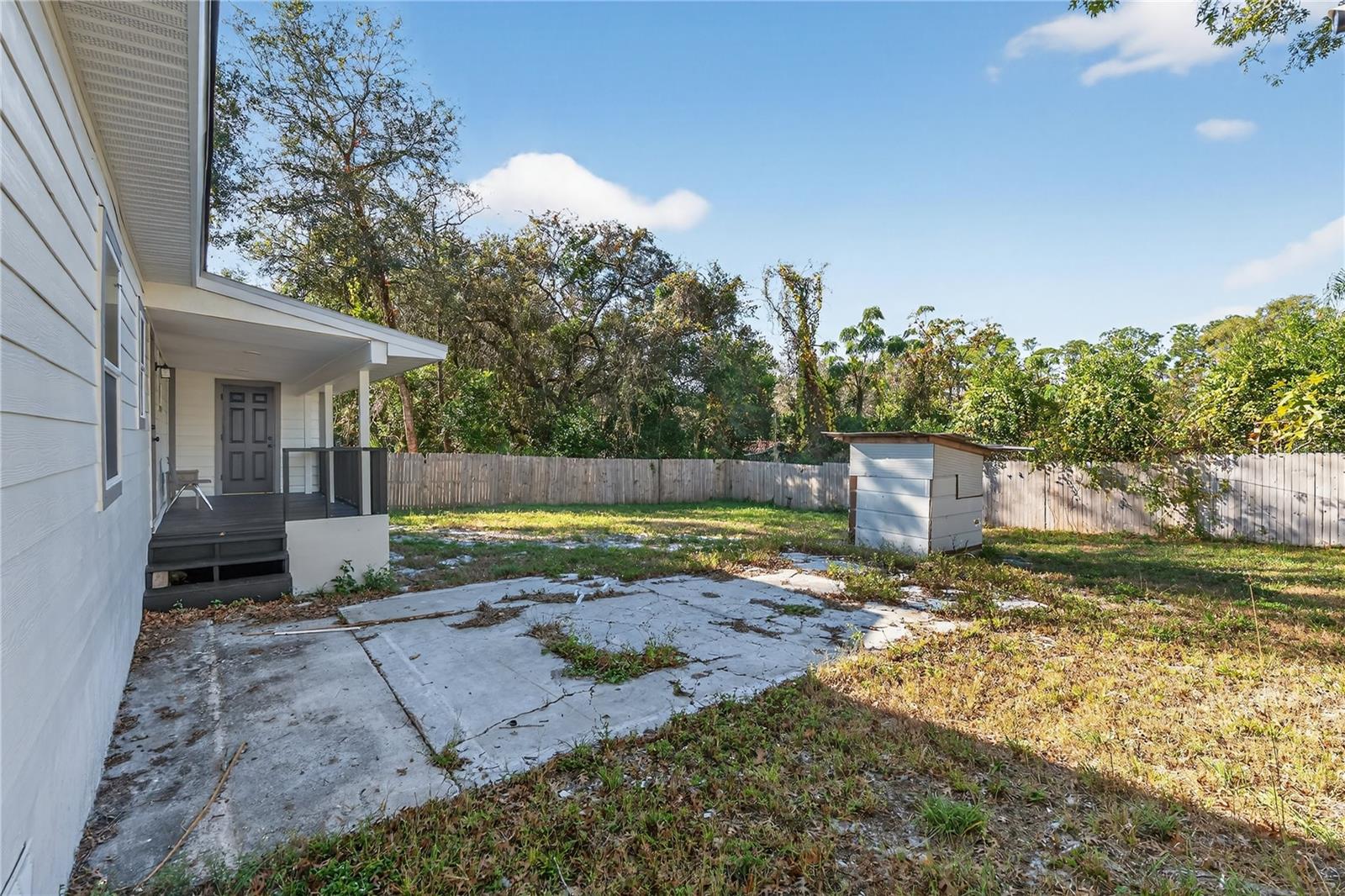 PINE LAKES SOUTH - Residential