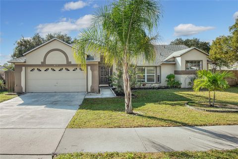 Photo of 677 Lagoon Drive, Oviedo, FL 32765 (MLS # O6362450)