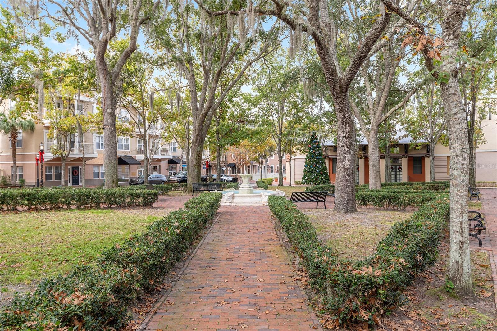 HAILE PLANTATION VILLAGE CENTER - Residential