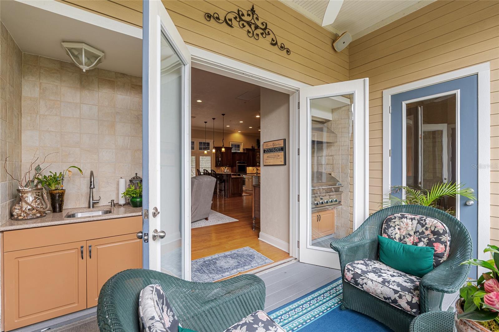 HAILE PLANTATION VILLAGE CENTER - Residential