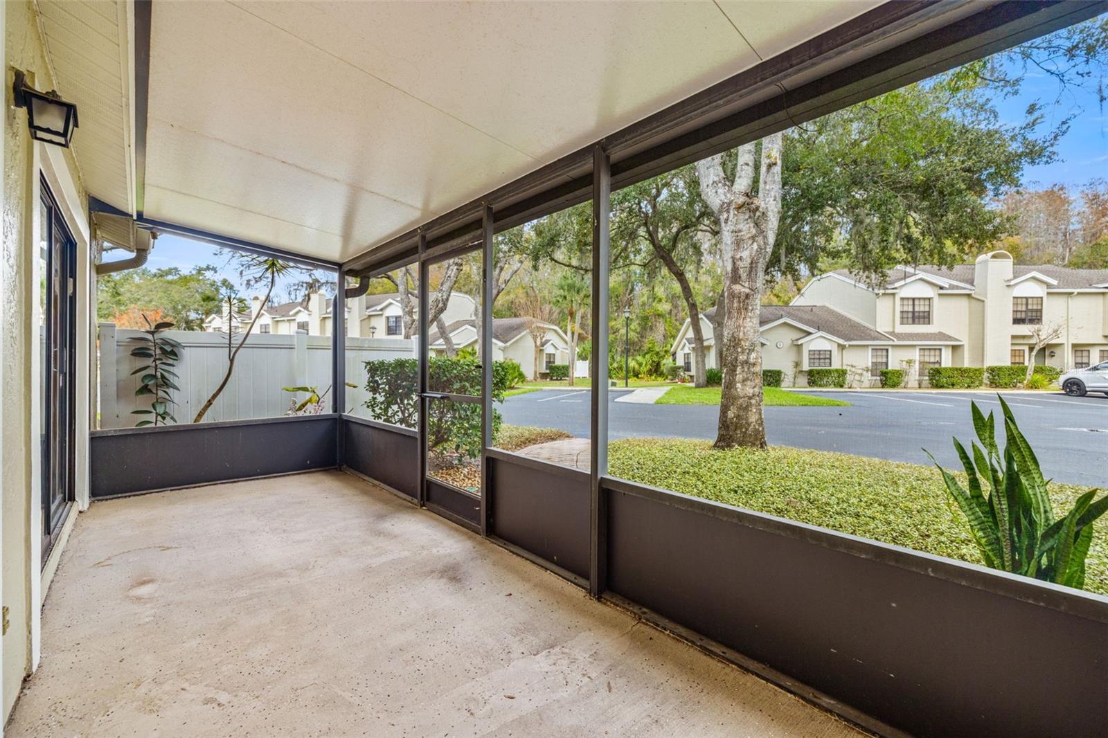 FAIRCREST I CONDO - Residential