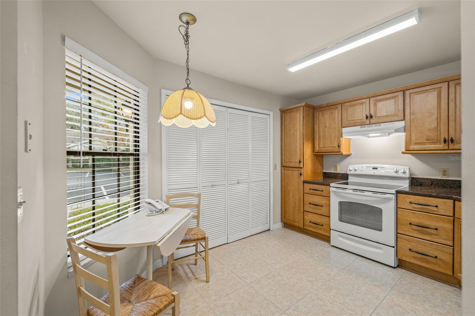 FAIRCREST I CONDO - Residential