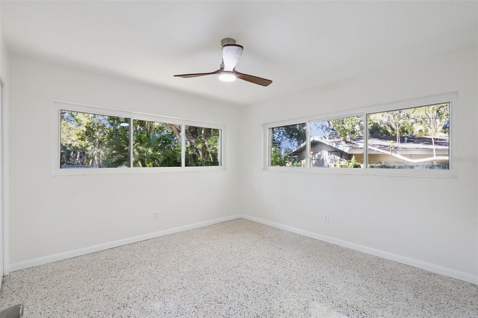 LAKE EULALIA HEIGHTS - Residential