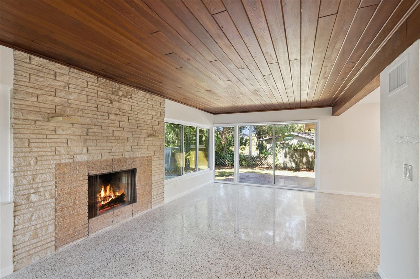 LAKE EULALIA HEIGHTS - Residential