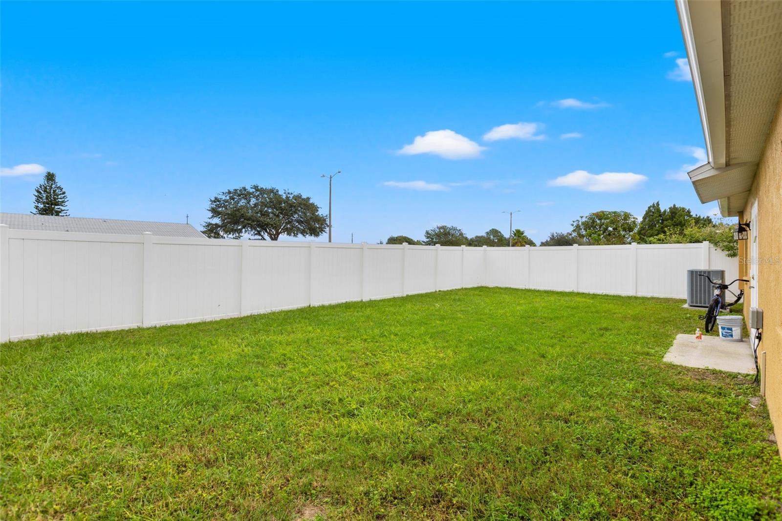 MEADOWBROOKE AT SUMMERFIELD UN - Residential Lease