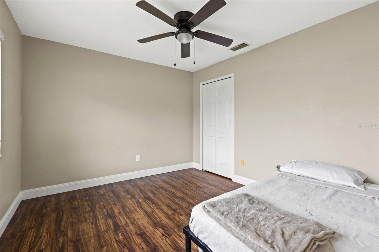 MEADOWBROOKE AT SUMMERFIELD UN - Residential Lease