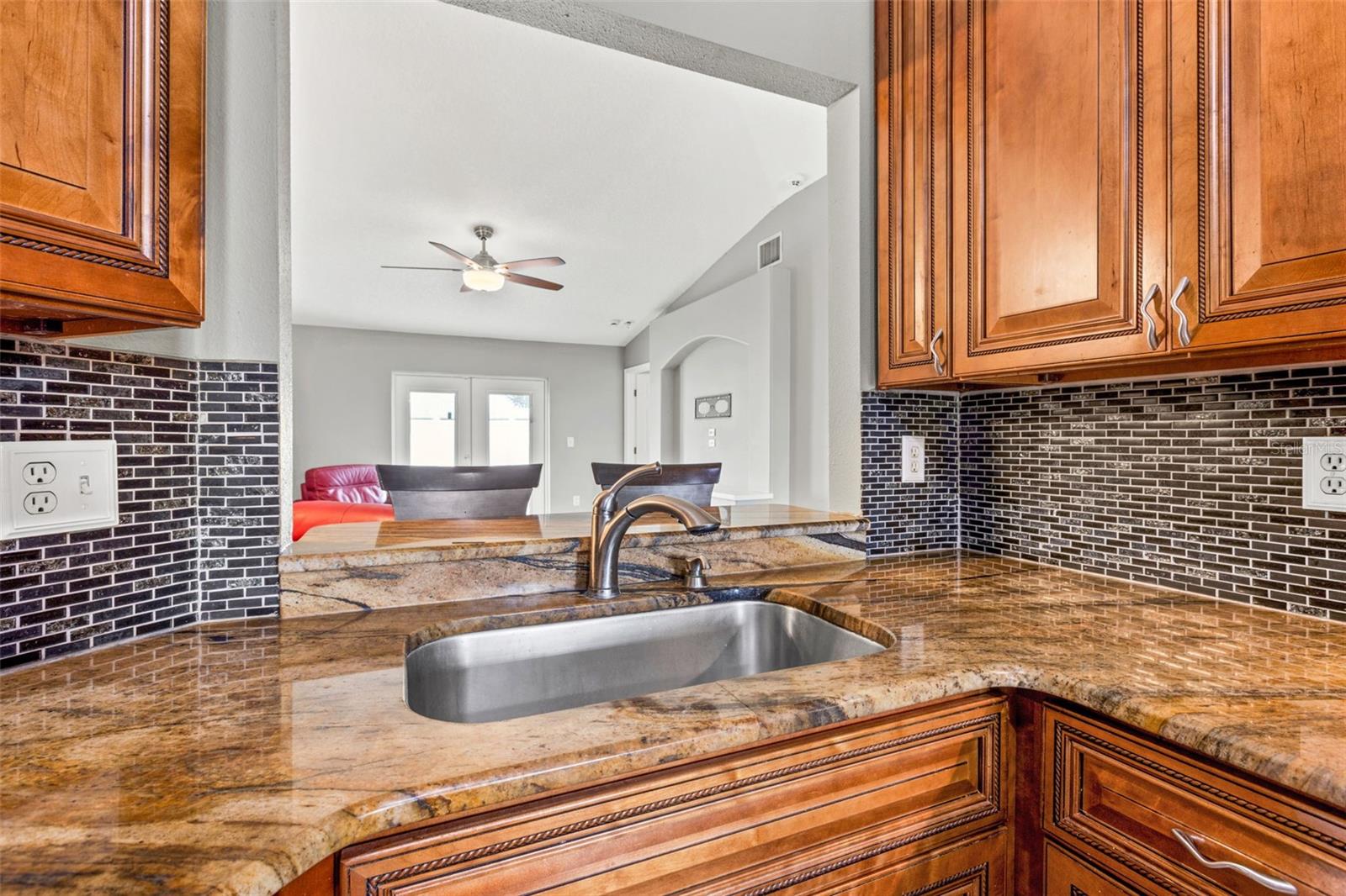 MEADOWBROOKE AT SUMMERFIELD UN - Residential Lease