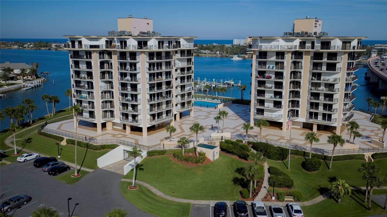 Diamond Head Point Condo - Residential