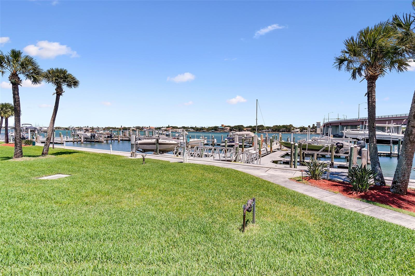 Diamond Head Point Condo - Residential