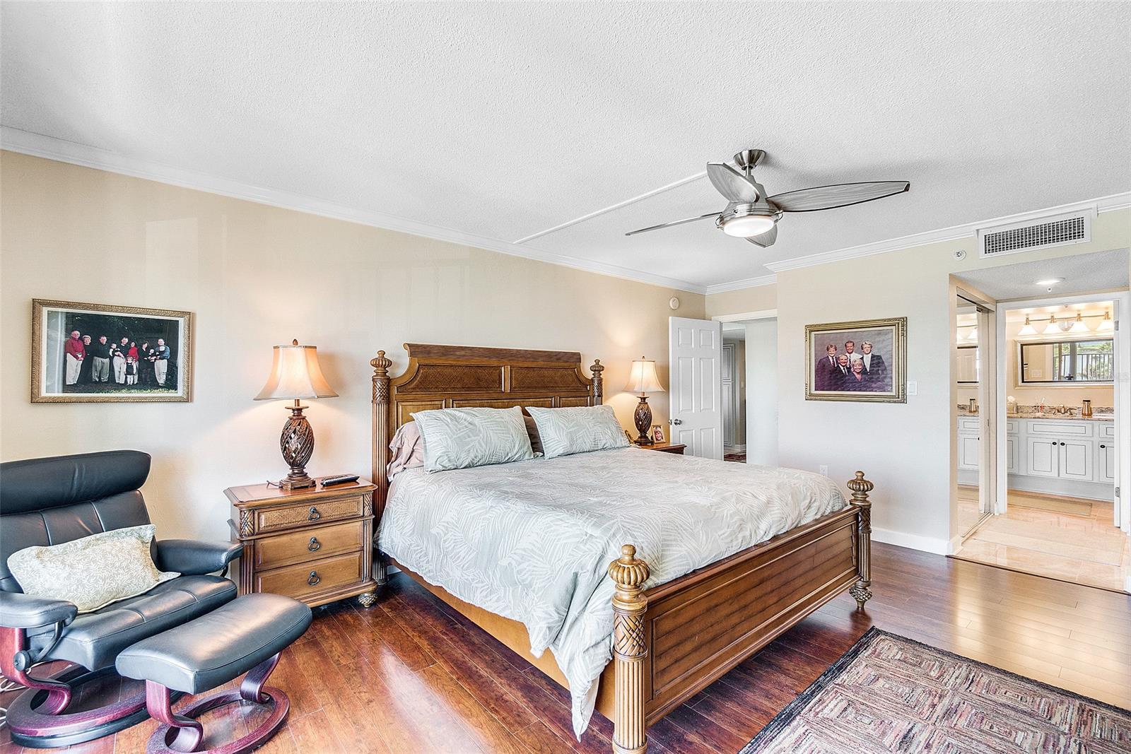 Diamond Head Point Condo - Residential