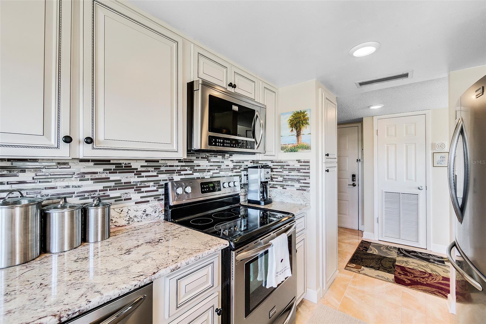 Diamond Head Point Condo - Residential