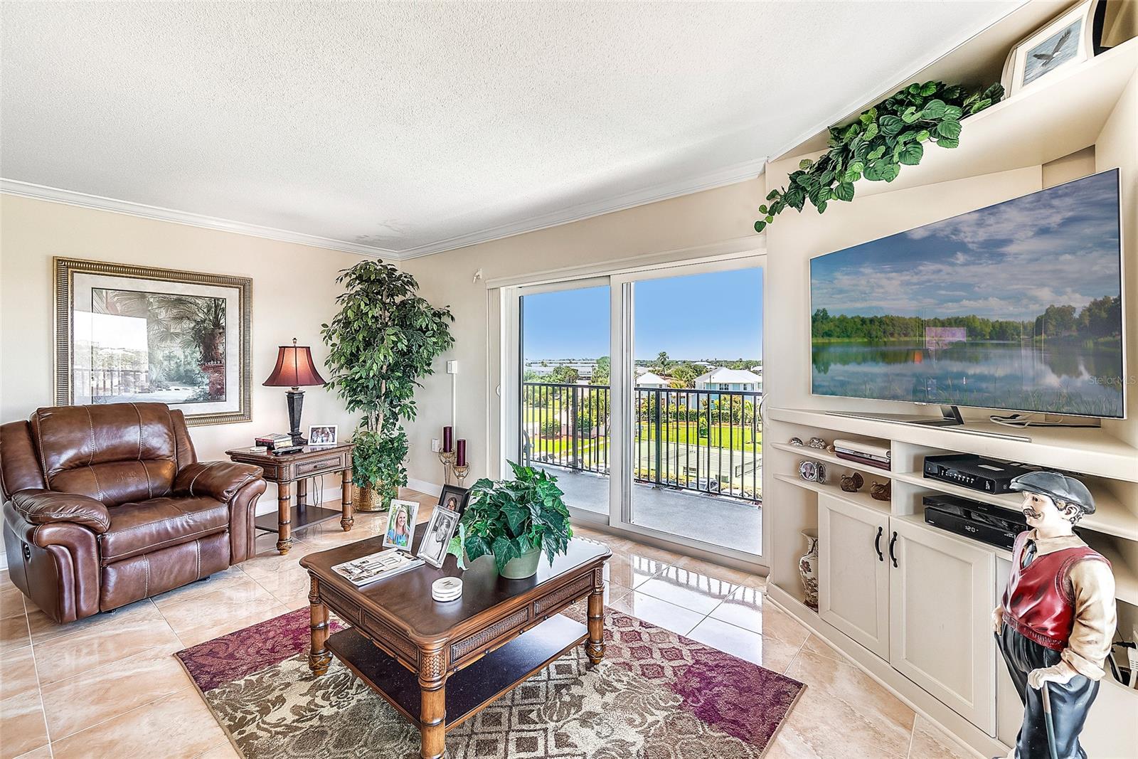Diamond Head Point Condo - Residential