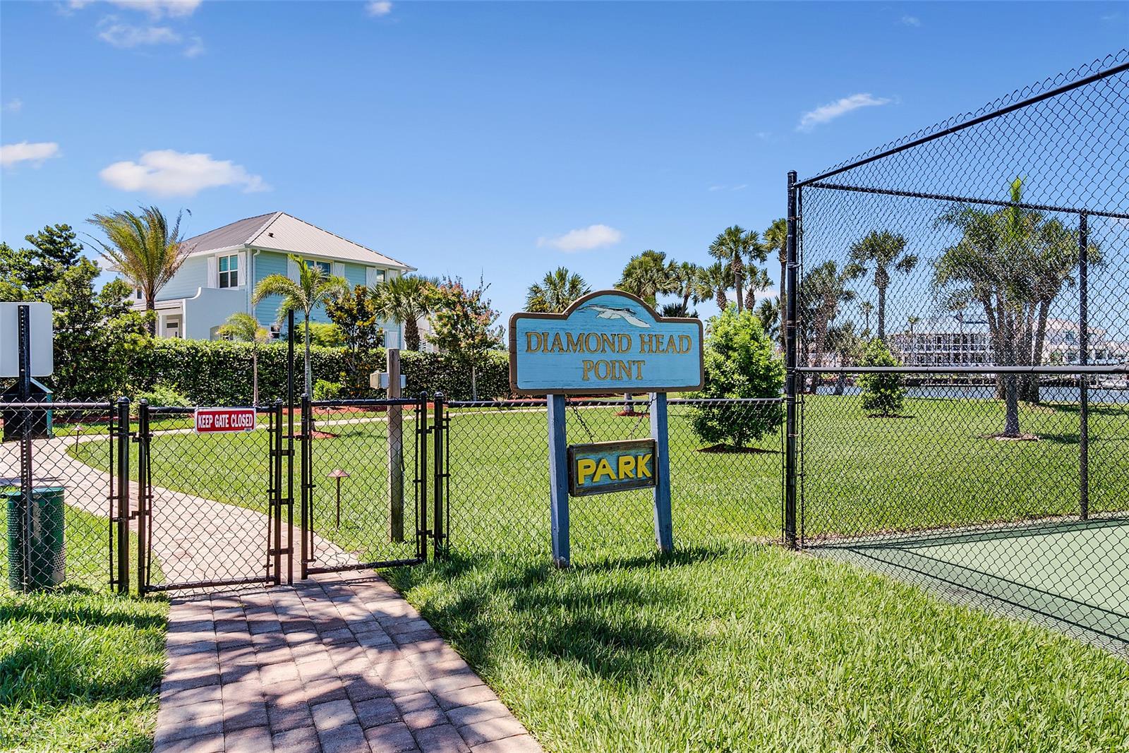 Diamond Head Point Condo - Residential