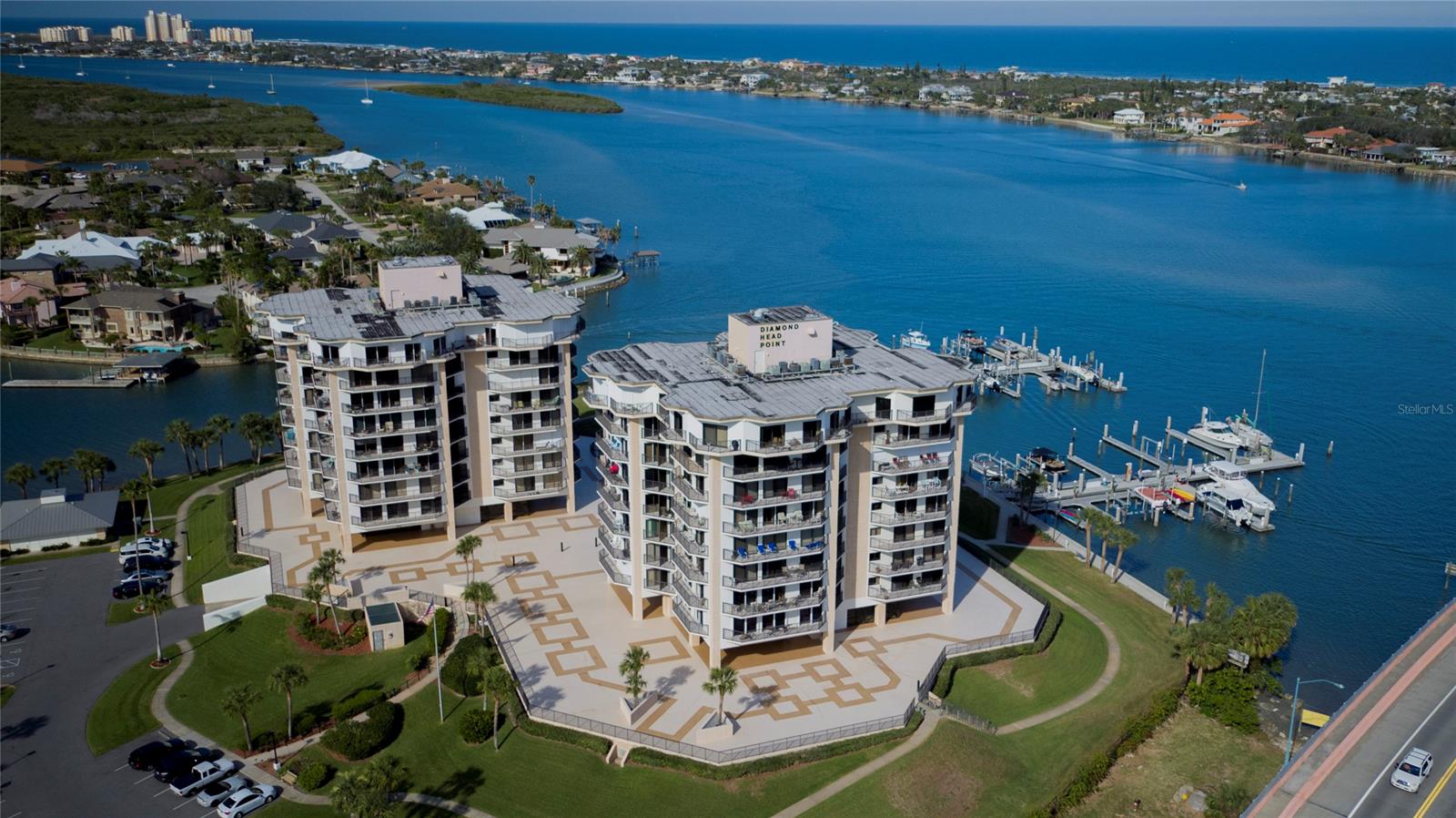 Diamond Head Point Condo - Residential