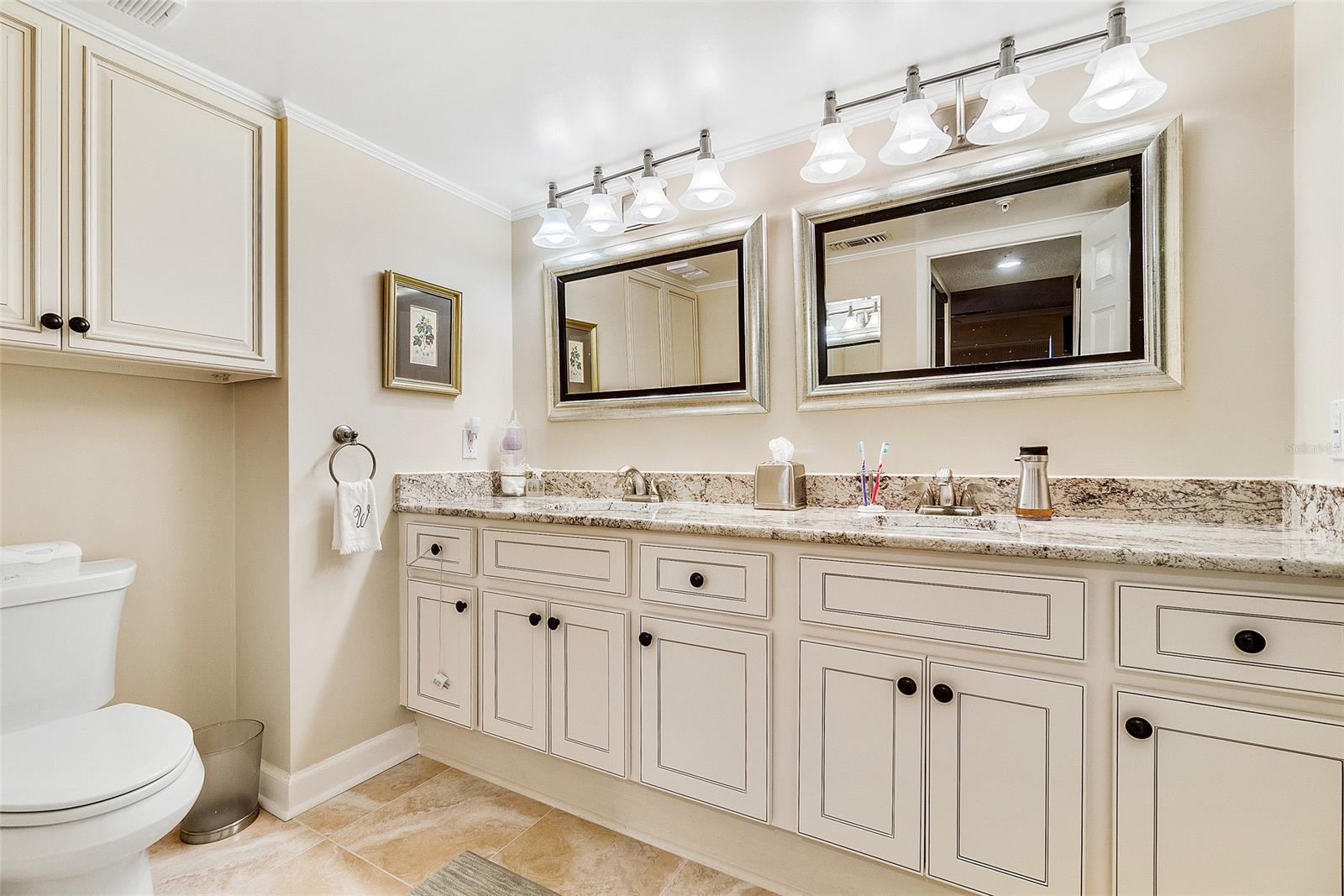 Diamond Head Point Condo - Residential