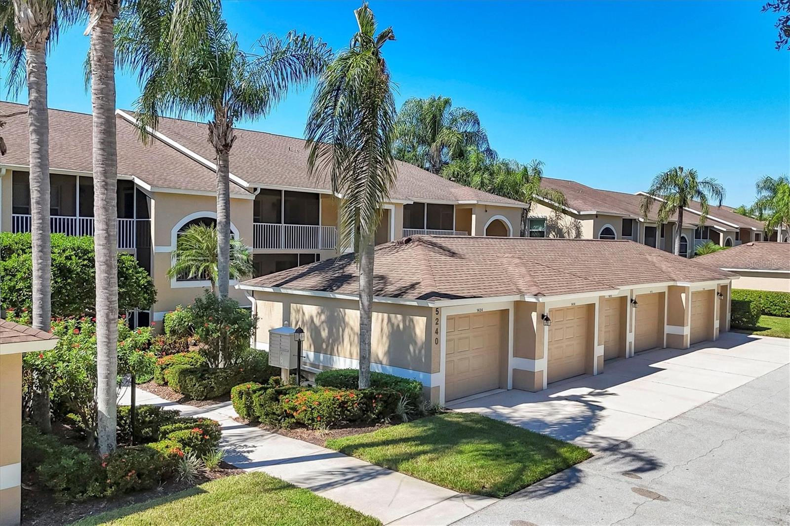 VERANDA 4 AT HERITAGE OAKS - Residential