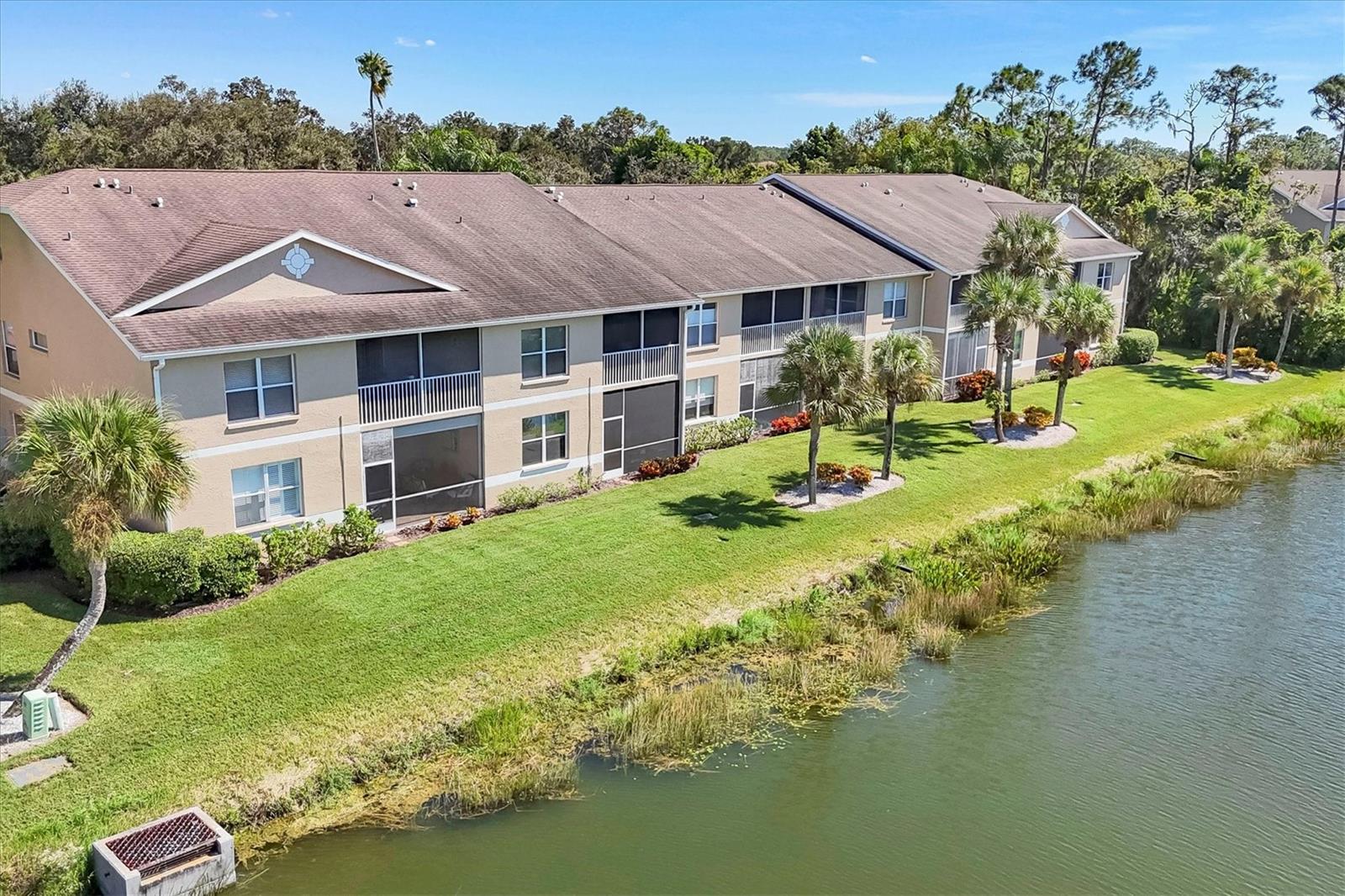 VERANDA 4 AT HERITAGE OAKS - Residential