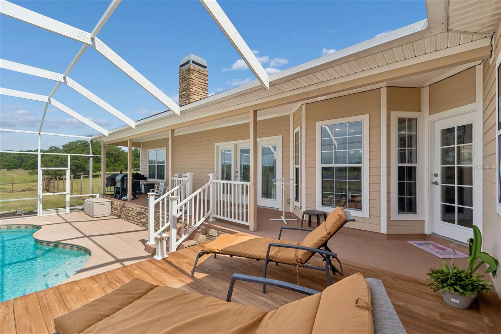 ALLENS SMALL FARMS - Residential