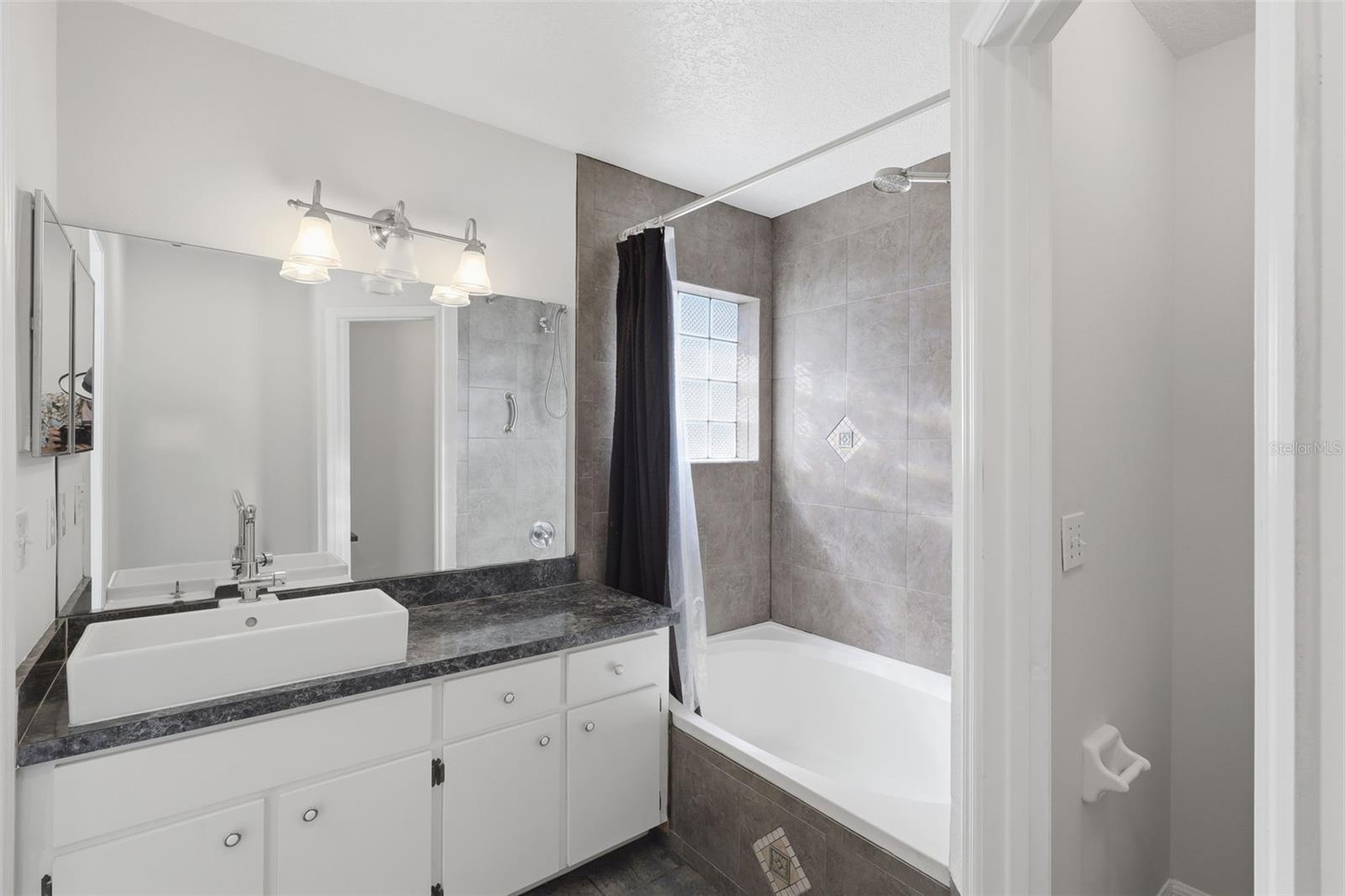 DANIELS CROSSING - Residential