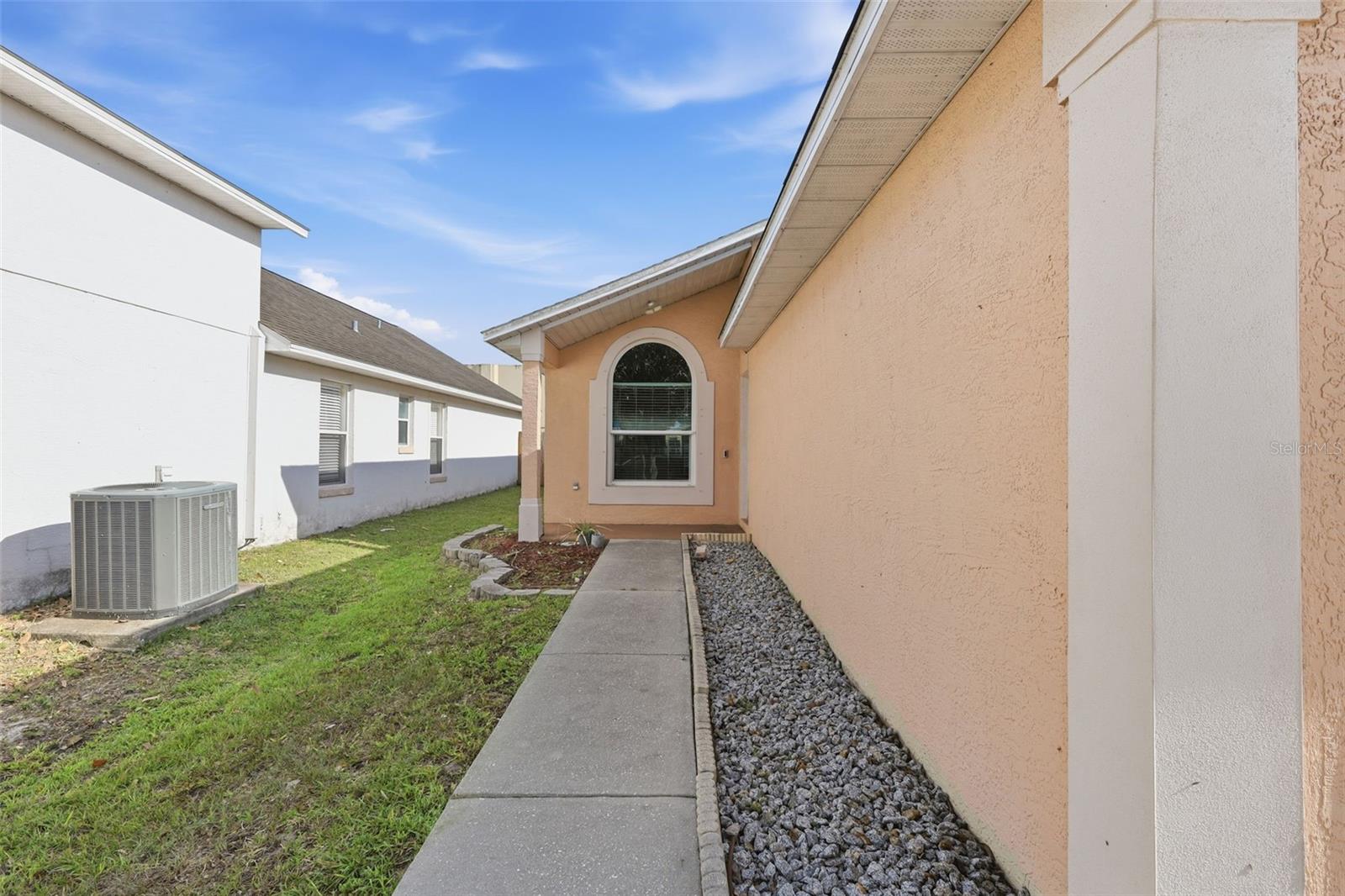 DANIELS CROSSING - Residential