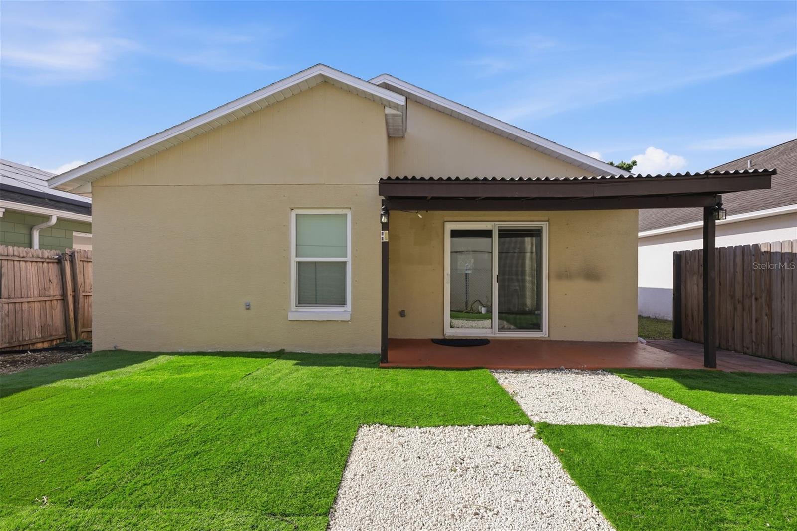 DANIELS CROSSING - Residential