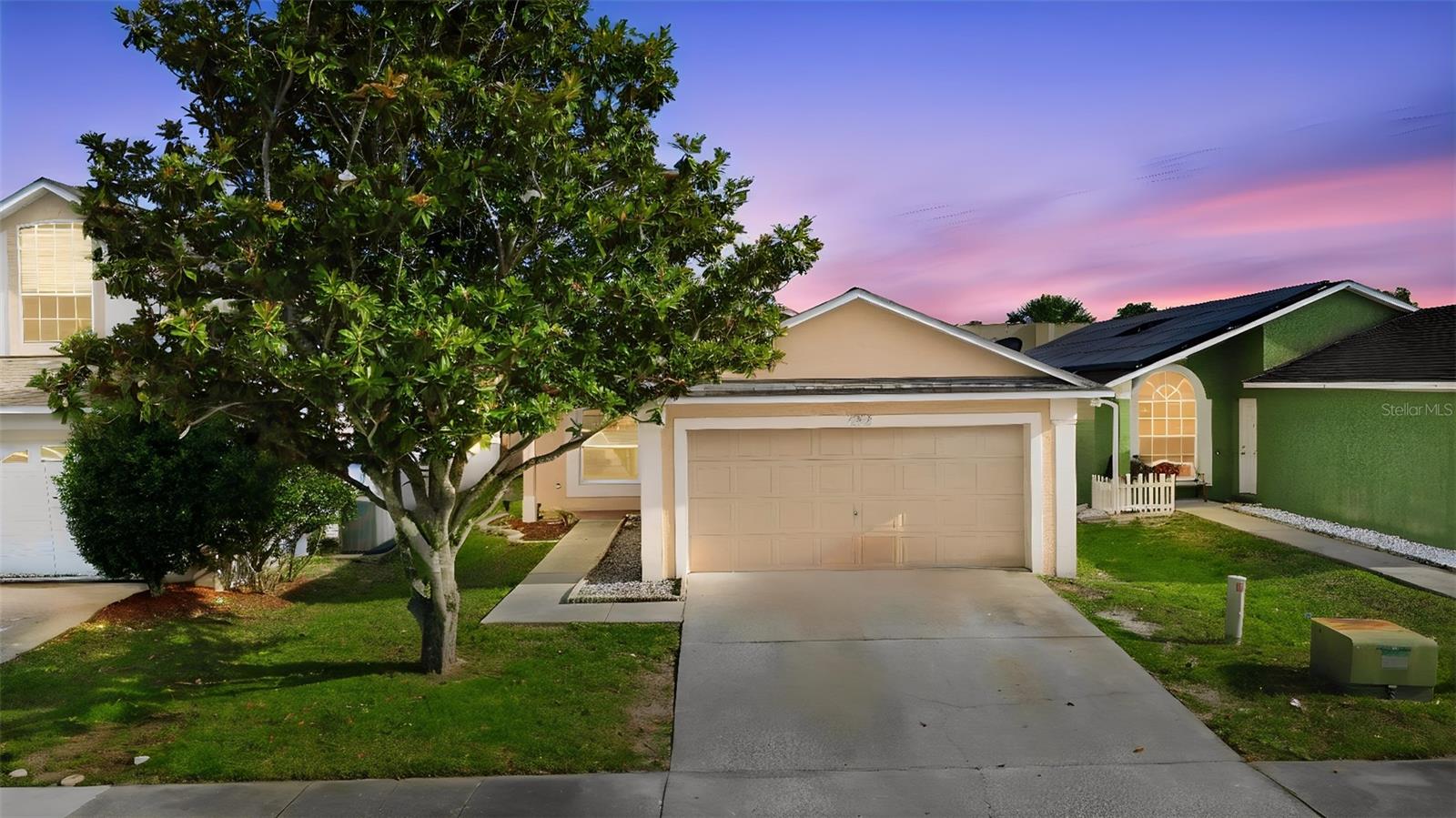 252 DANIELS POINTE DRIVE